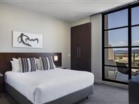 Mantra-Hindmarsh-Square-2Bedroom-Family